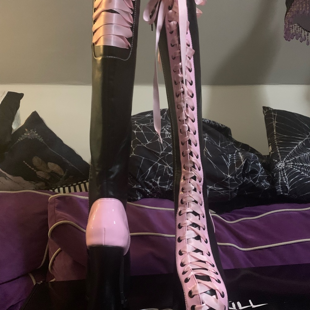 Current Mood Made For Walking Platform Boots - Picture 4 of 11